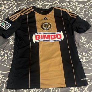 Youth signed Philadelphia Union jersey